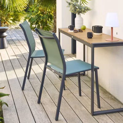 Chaise Essentia empilable vert olive & graphite – Hespéride